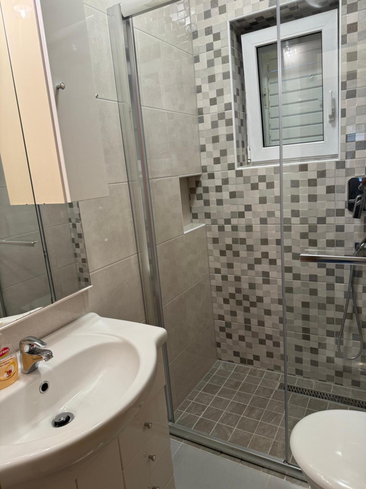 House 100M From The Beach With Free Parking And Breakfast Baška Voda المظهر الخارجي الصورة