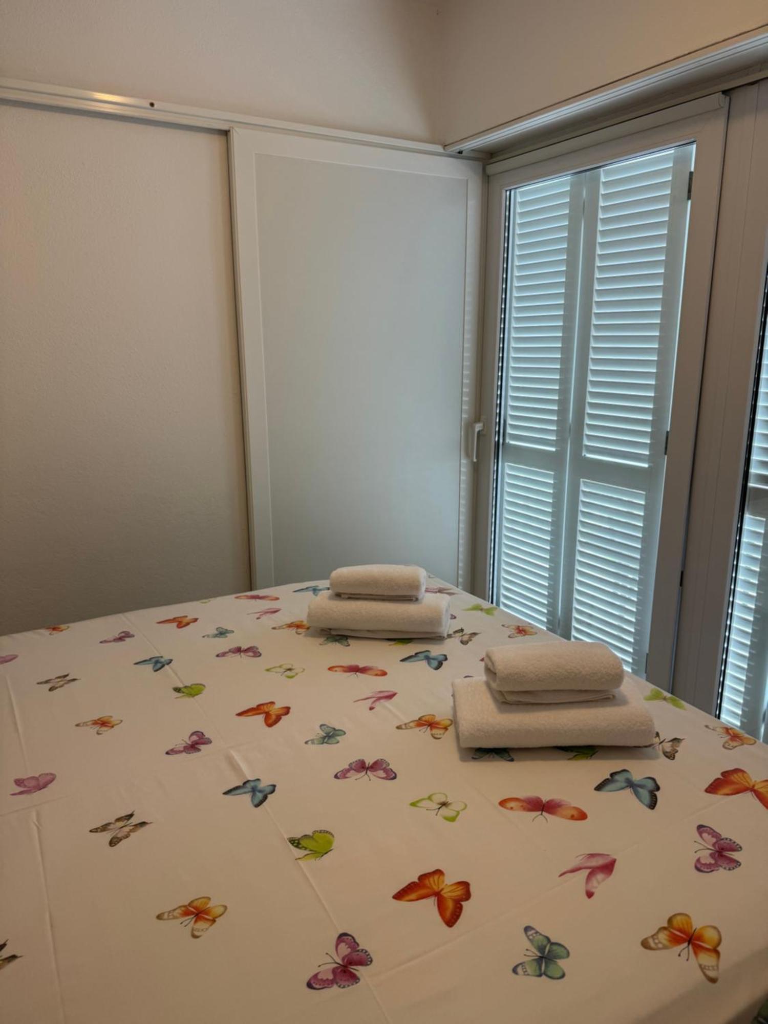 House 100M From The Beach With Free Parking And Breakfast Baška Voda المظهر الخارجي الصورة