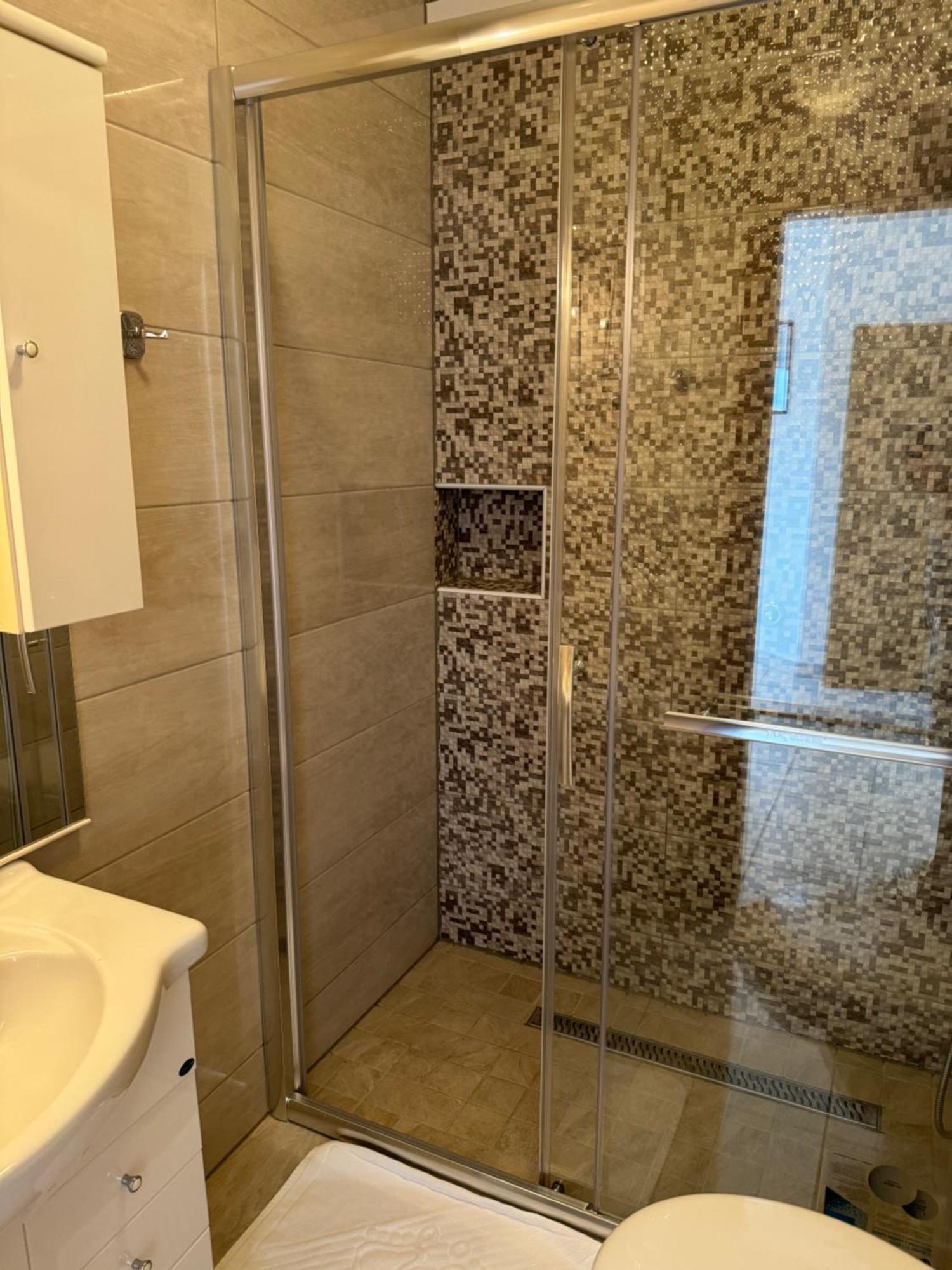 House 100M From The Beach With Free Parking And Breakfast Baška Voda المظهر الخارجي الصورة